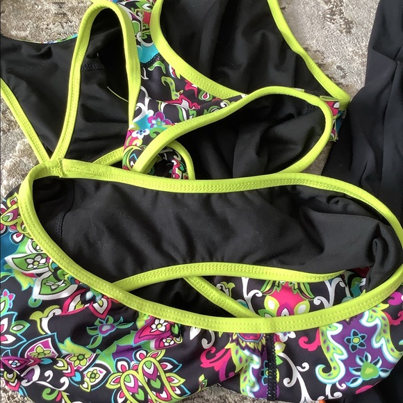 Two swim suits for price of one👙😎 - Picture 9 of 11